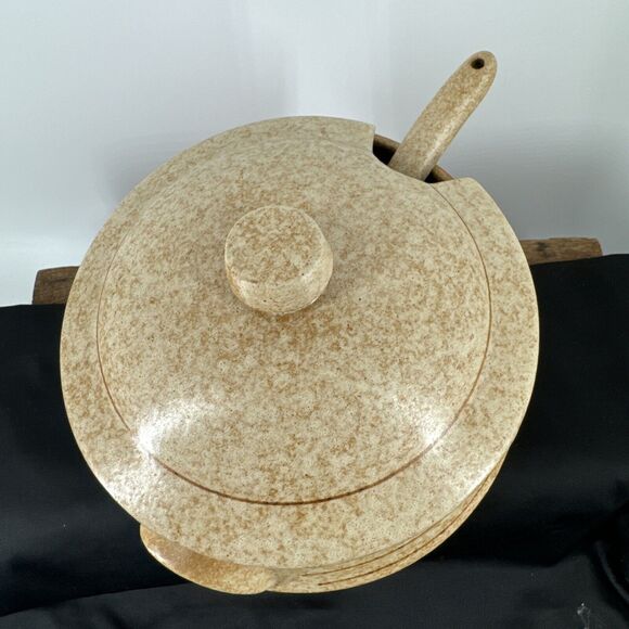 Soup Tureen 3 QT Pottery Craft Stoneware Sand Brown Tan Serving Bowl USA Vintage - Picture 6 of 16